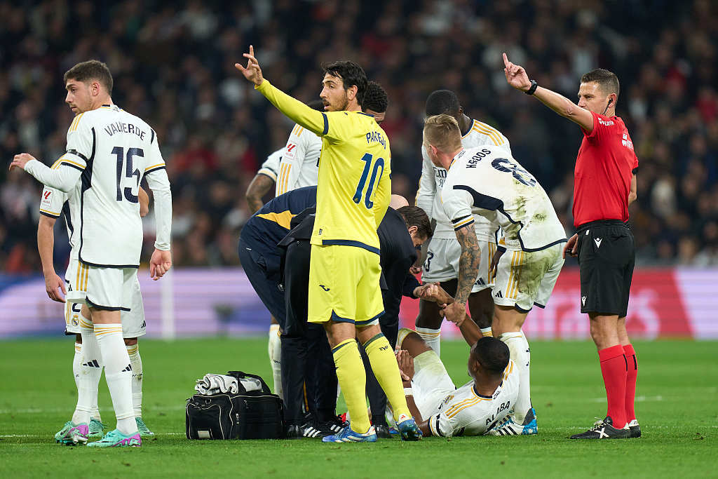 包含瓦伦西亚客场不敌对手,遭遇连败的词条 包含瓦伦西亚客场不敌对手,遭遇连败的词条