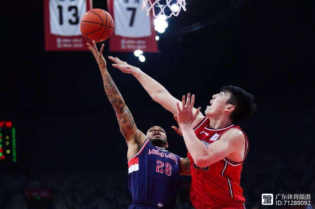 瑞士士官学院客场不敌洛里昂，遭遇两连败的简单介绍