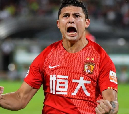 恒大迎来连胜，球队霸气表现引发热议