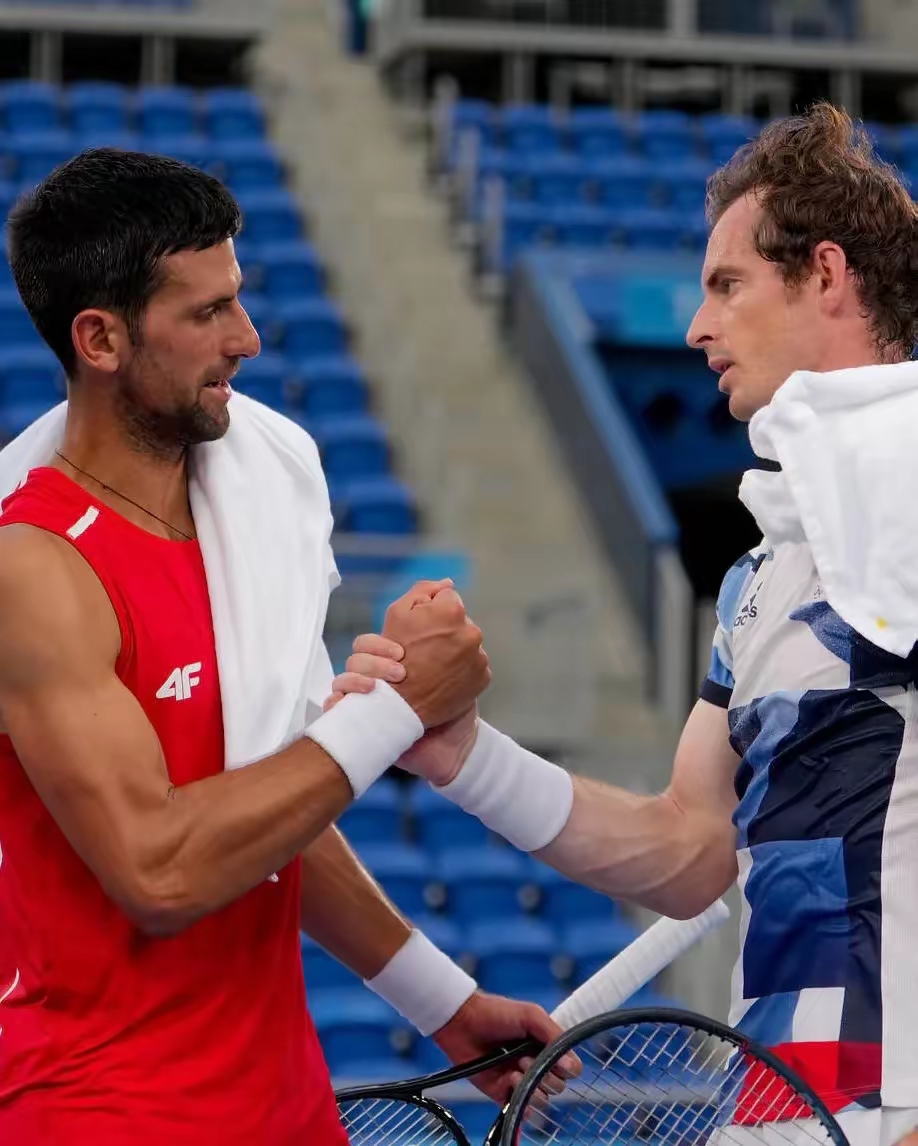 包含美国网球队碾压日本网球队，穆雷统治全场的词条