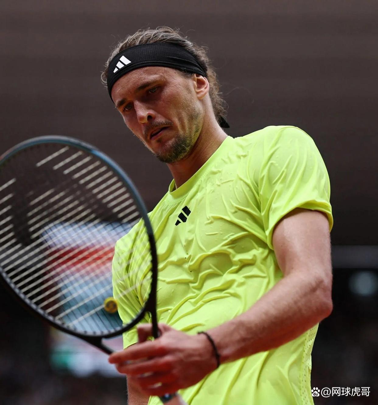 英国网球队逆转欧洲网球队，德约科维奇完成帽子戏法的简单介绍