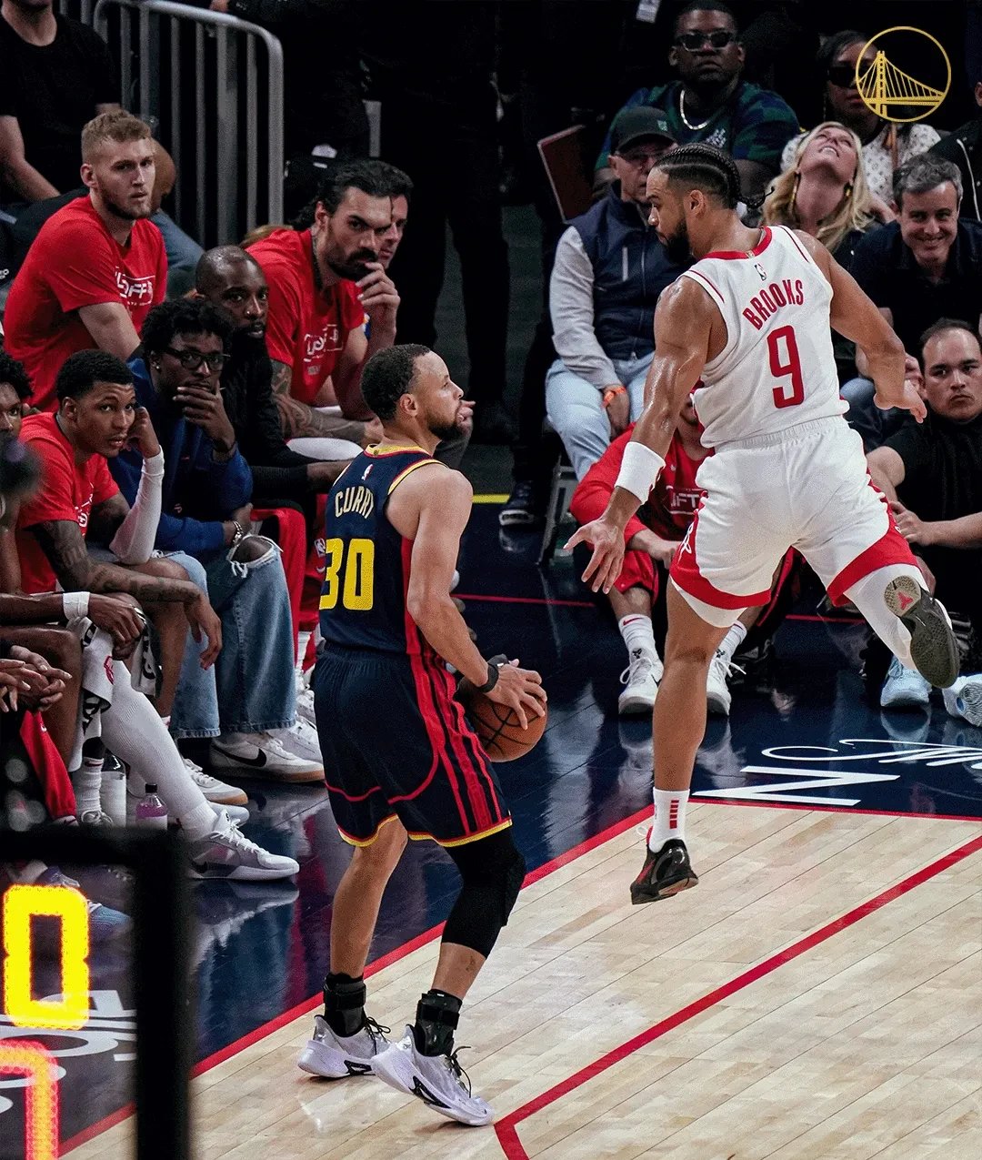 包含火箭逆转山西队，库里关键制胜的词条