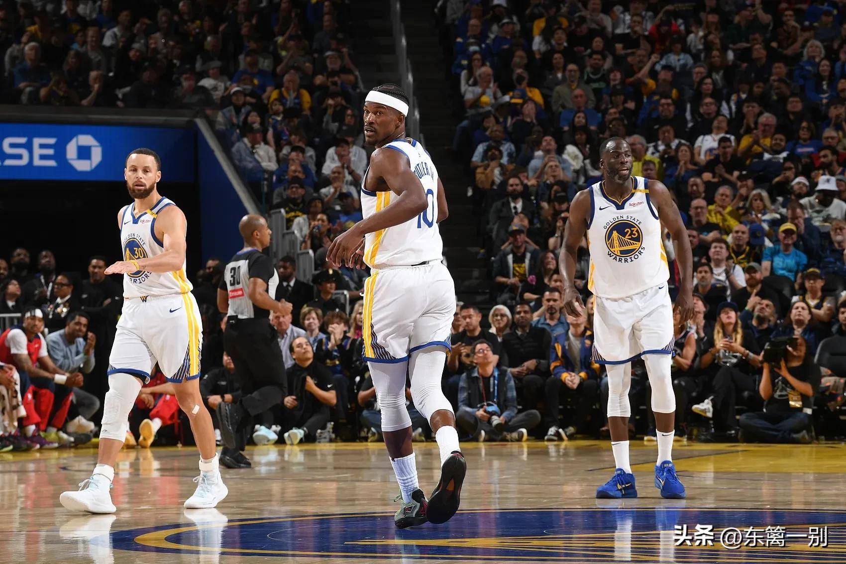 包含火箭逆转山西队，库里关键制胜的词条