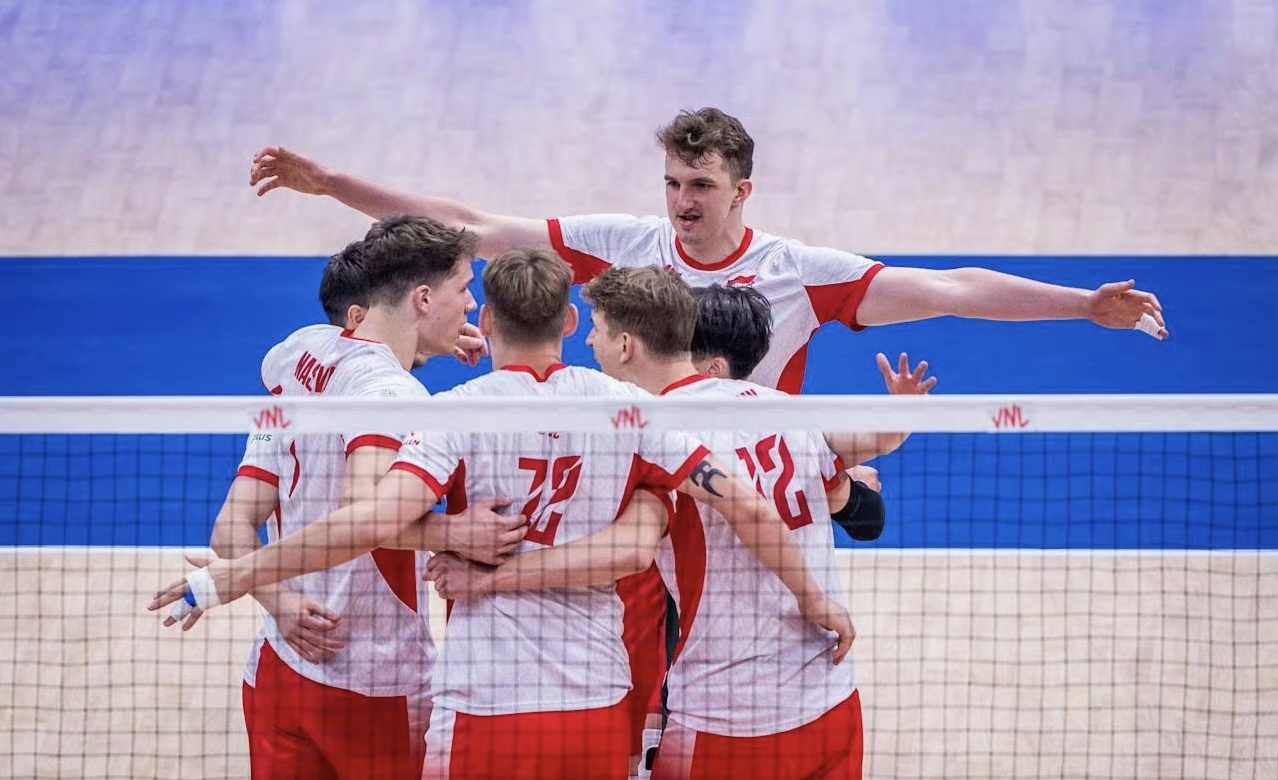 波兰队轻取瑞典队,波尔统治全场的简单介绍 波兰队轻取瑞典队,波尔统治全场的简单介绍